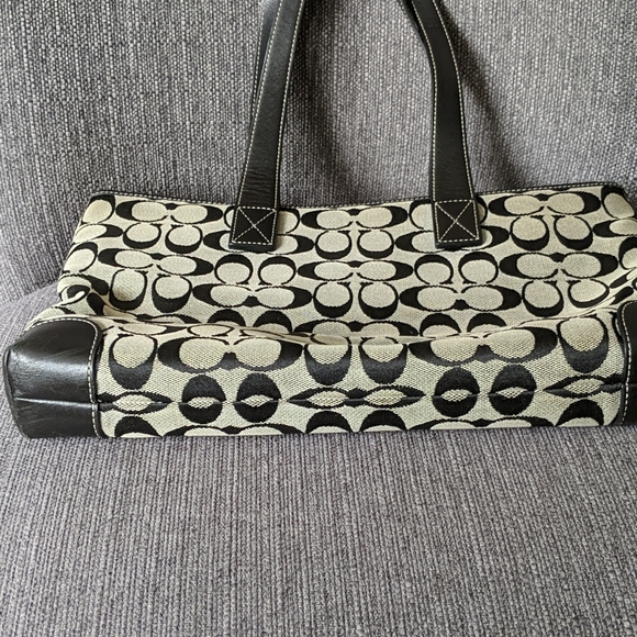 Black Canvas Coach Shoulder Bag/Tote - Picture 5 of 6